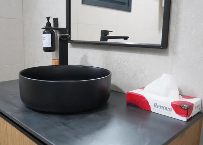 Habari Pleasure Almendralejo